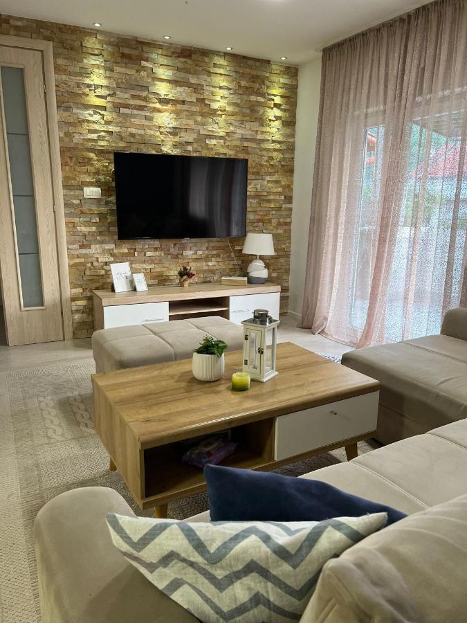Apartman Mak Мостар Екстериор снимка